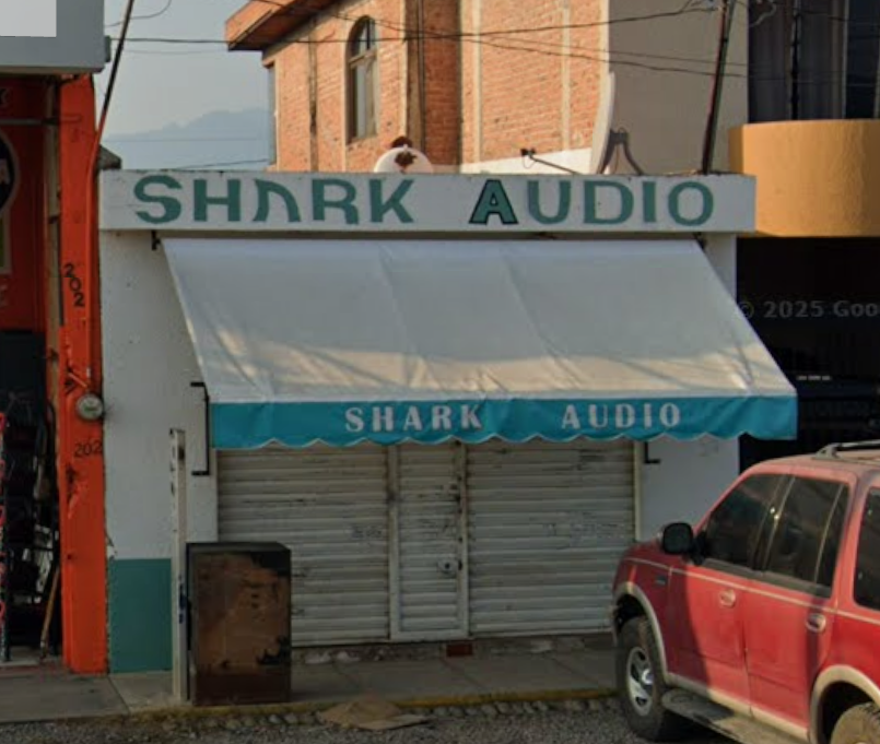 AUDIO SHARK - fachada