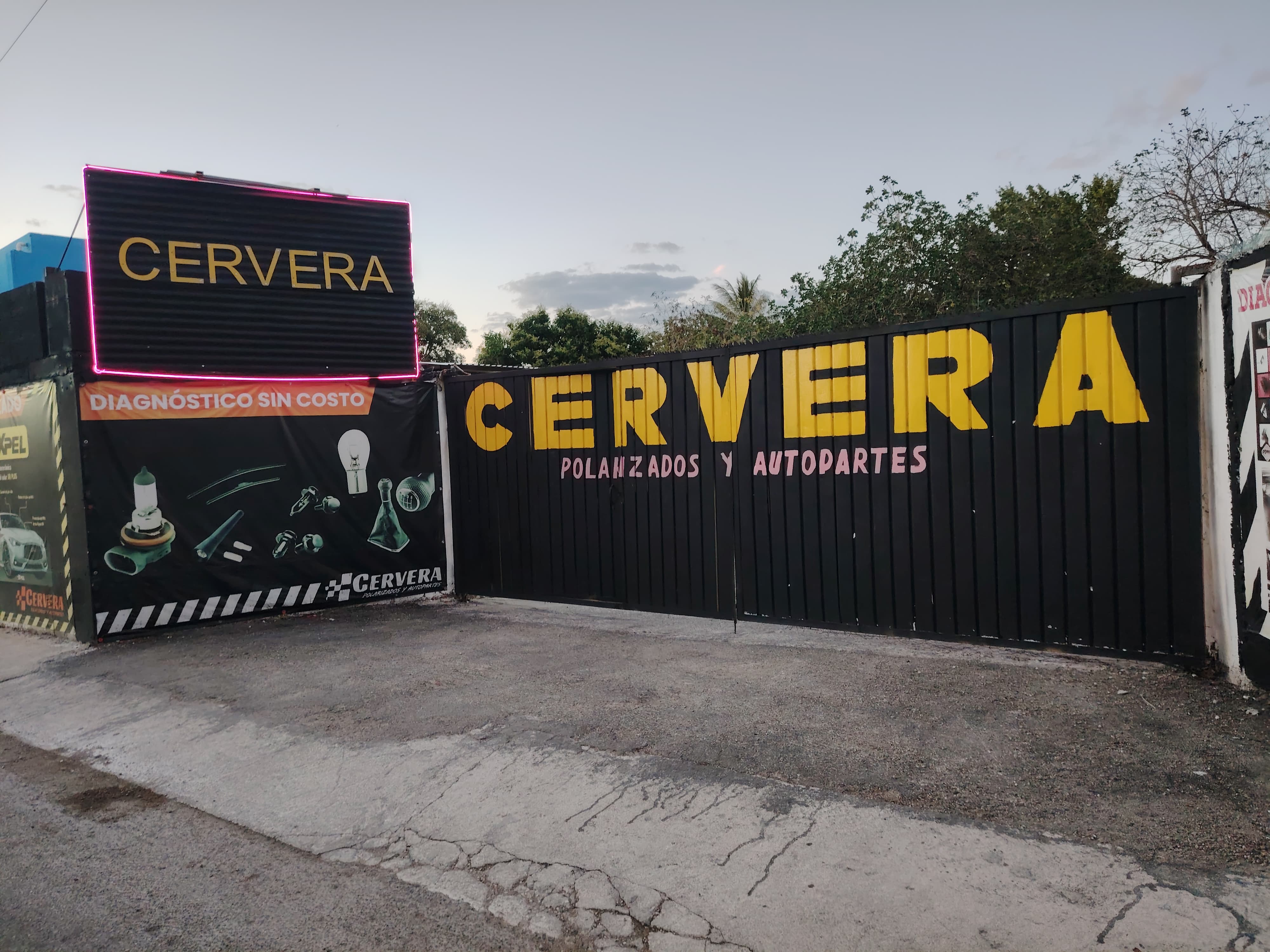 CERVERA POLARIZADOS Y AUTOPARTES - fachada
