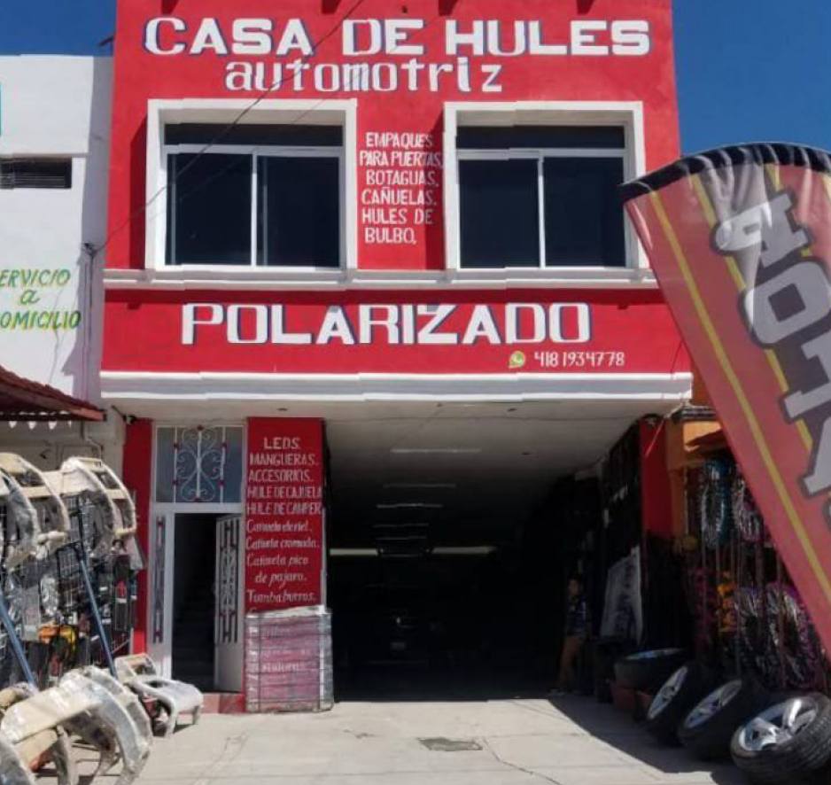 CASA DE HULES Y POLARIZADOS - interior