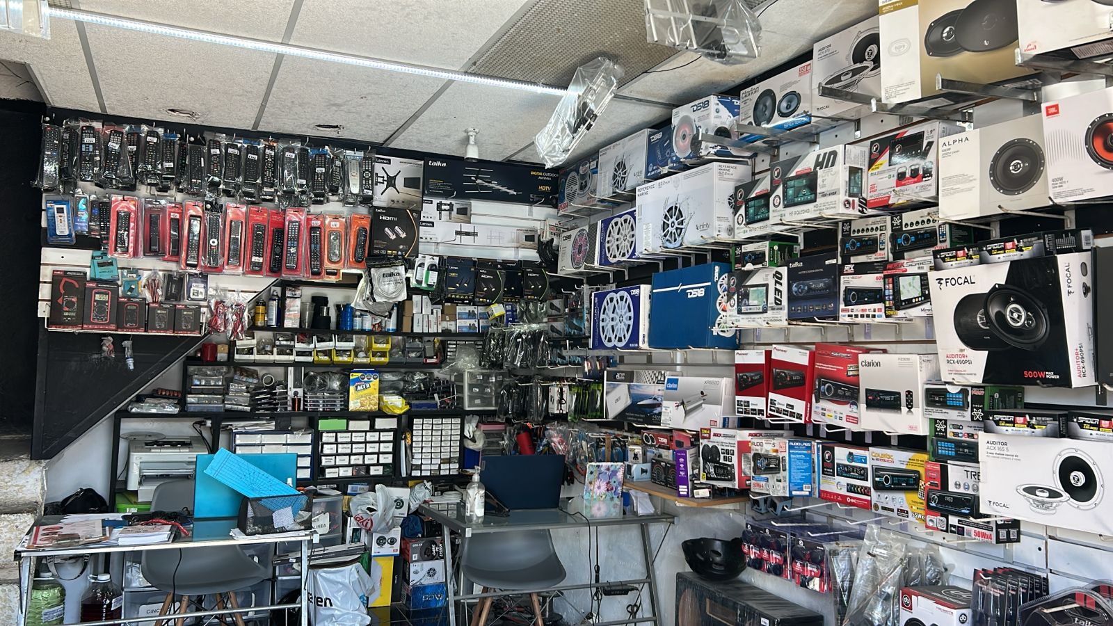 APOLO ELECTRONICS - interior