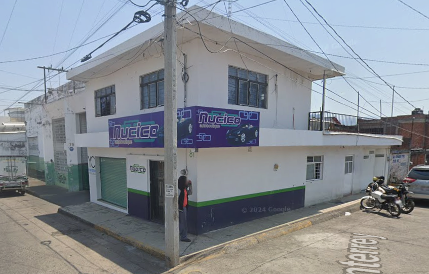 NUCICO AUTOBOUTIQUE - fachada